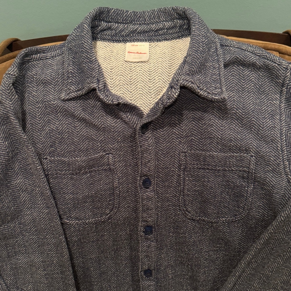 Boys long sleeve shirt. Size 13